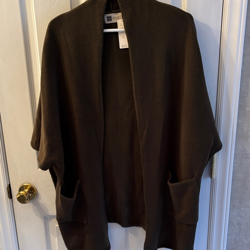 Chic Olive/Army Green Open-Front Poncho
